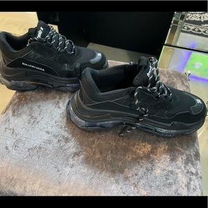 Balenciaga Triple Sneakers